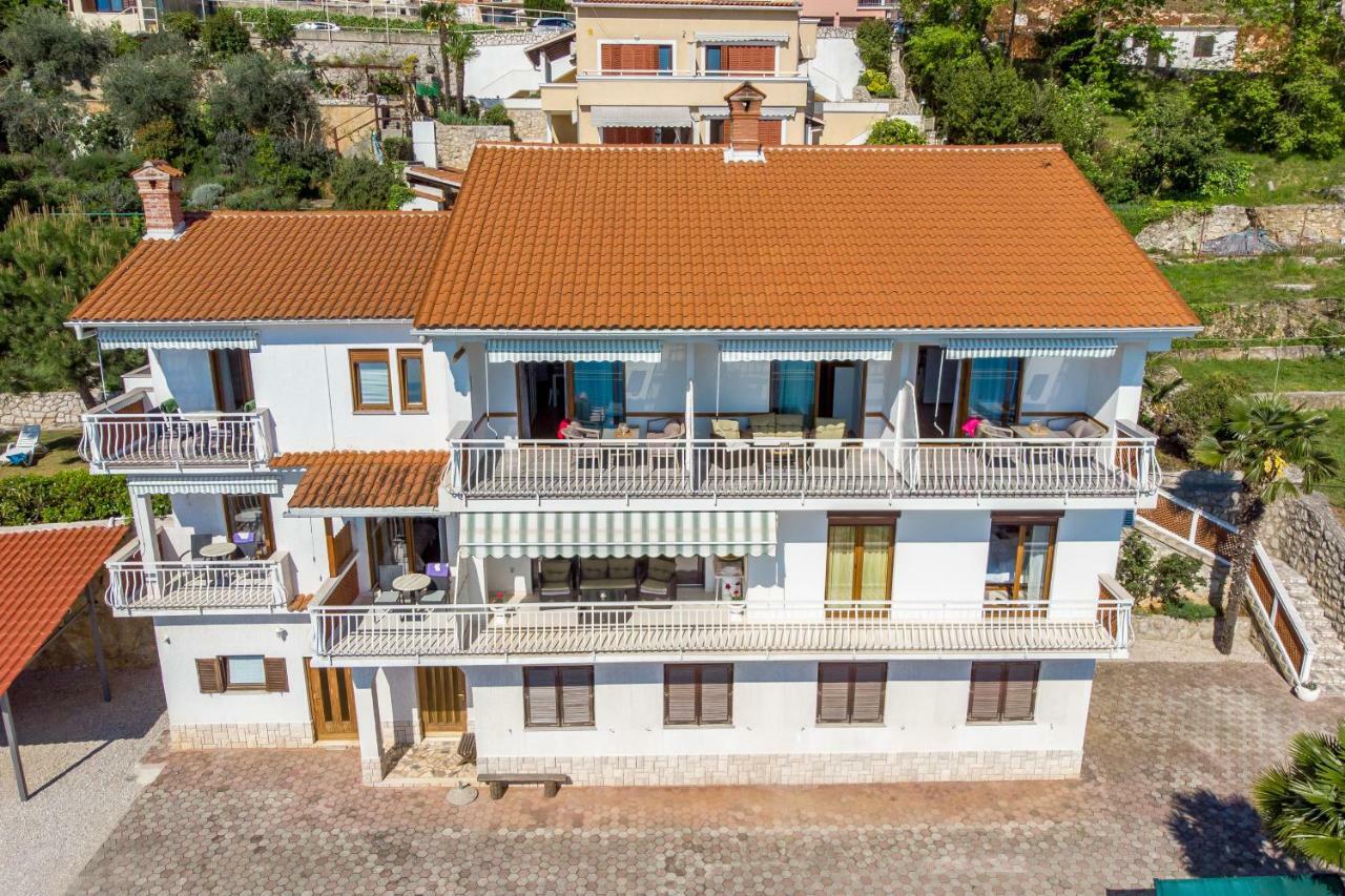 Apartments Davor Mošćenička Draga エクステリア 写真